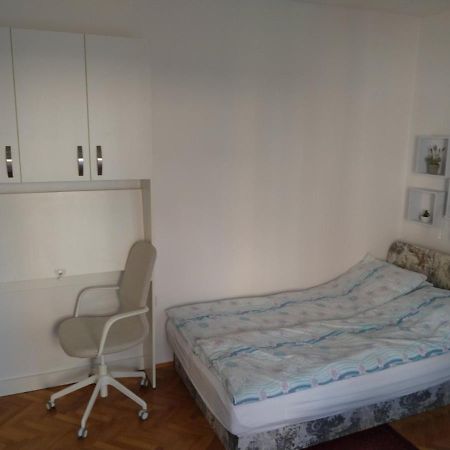 Apartma Ladinka Izola Eksteriør bilde