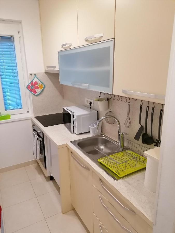 Apartma Ladinka Izola Eksteriør bilde